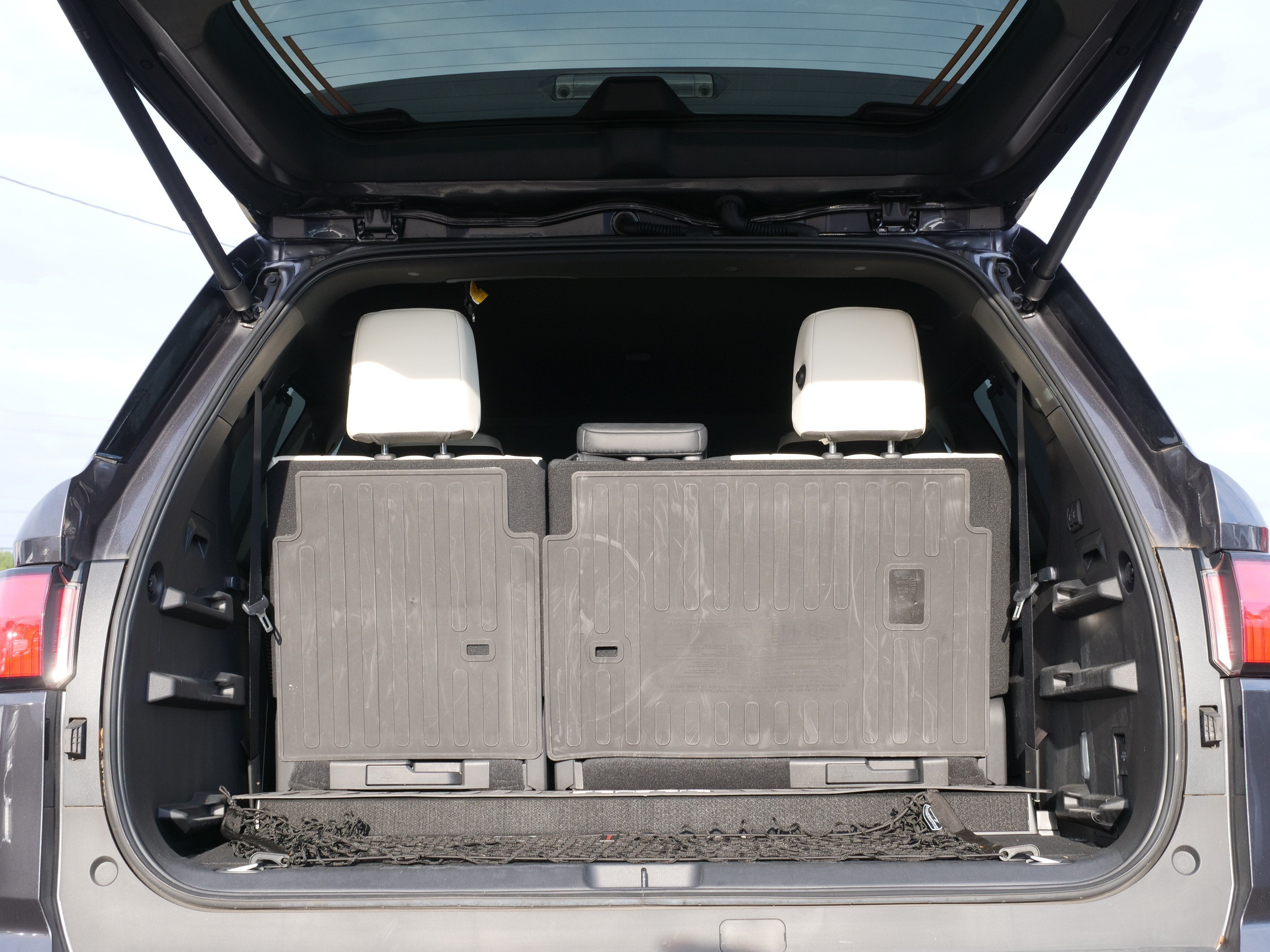 2024 Toyota Sequoia Capstone