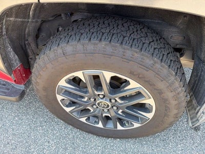 2024 Toyota Sequoia SR5