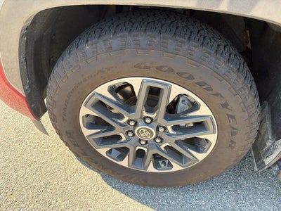 2024 Toyota Sequoia SR5