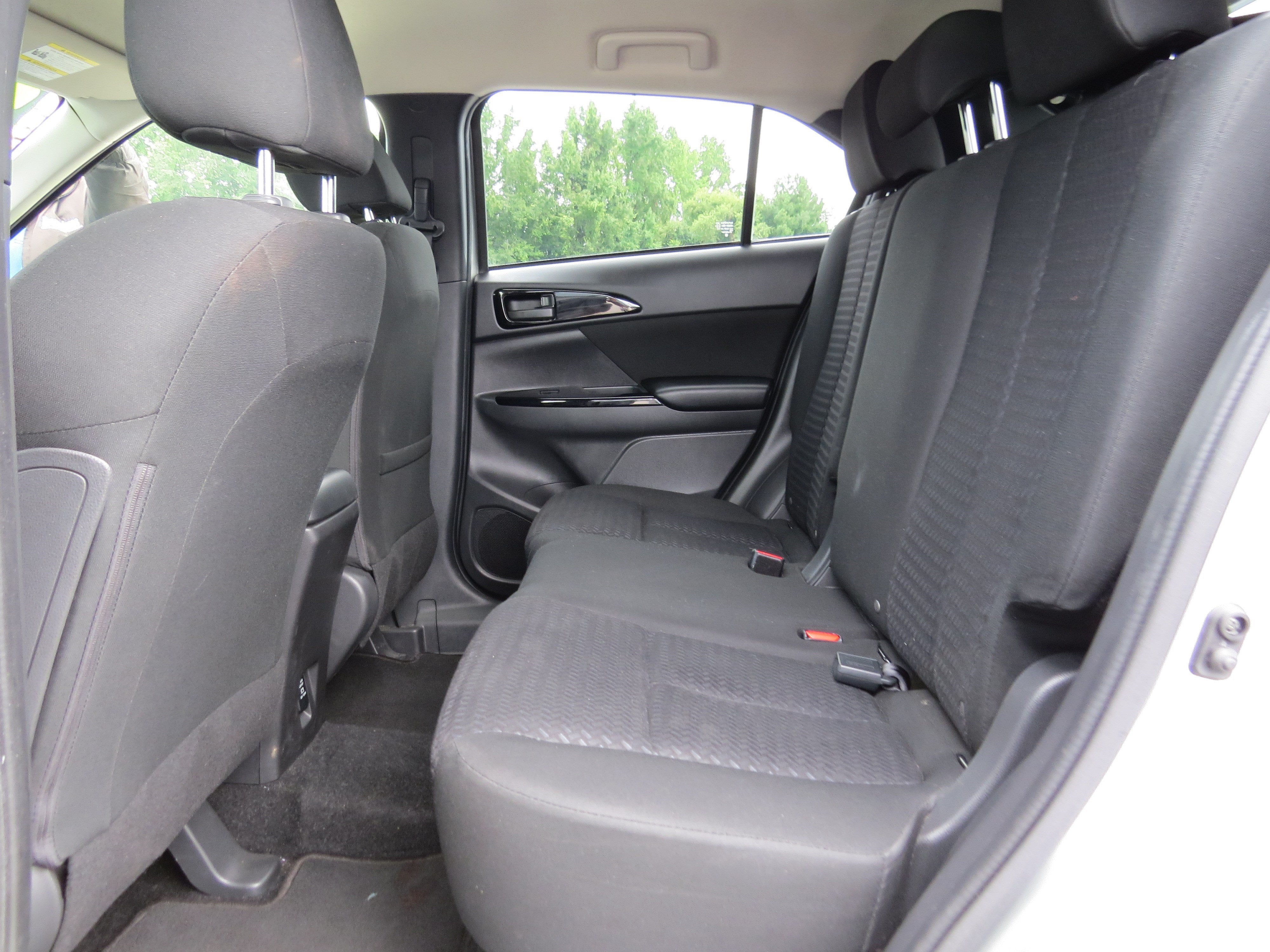 2024 Mitsubishi Eclipse Cross LE
