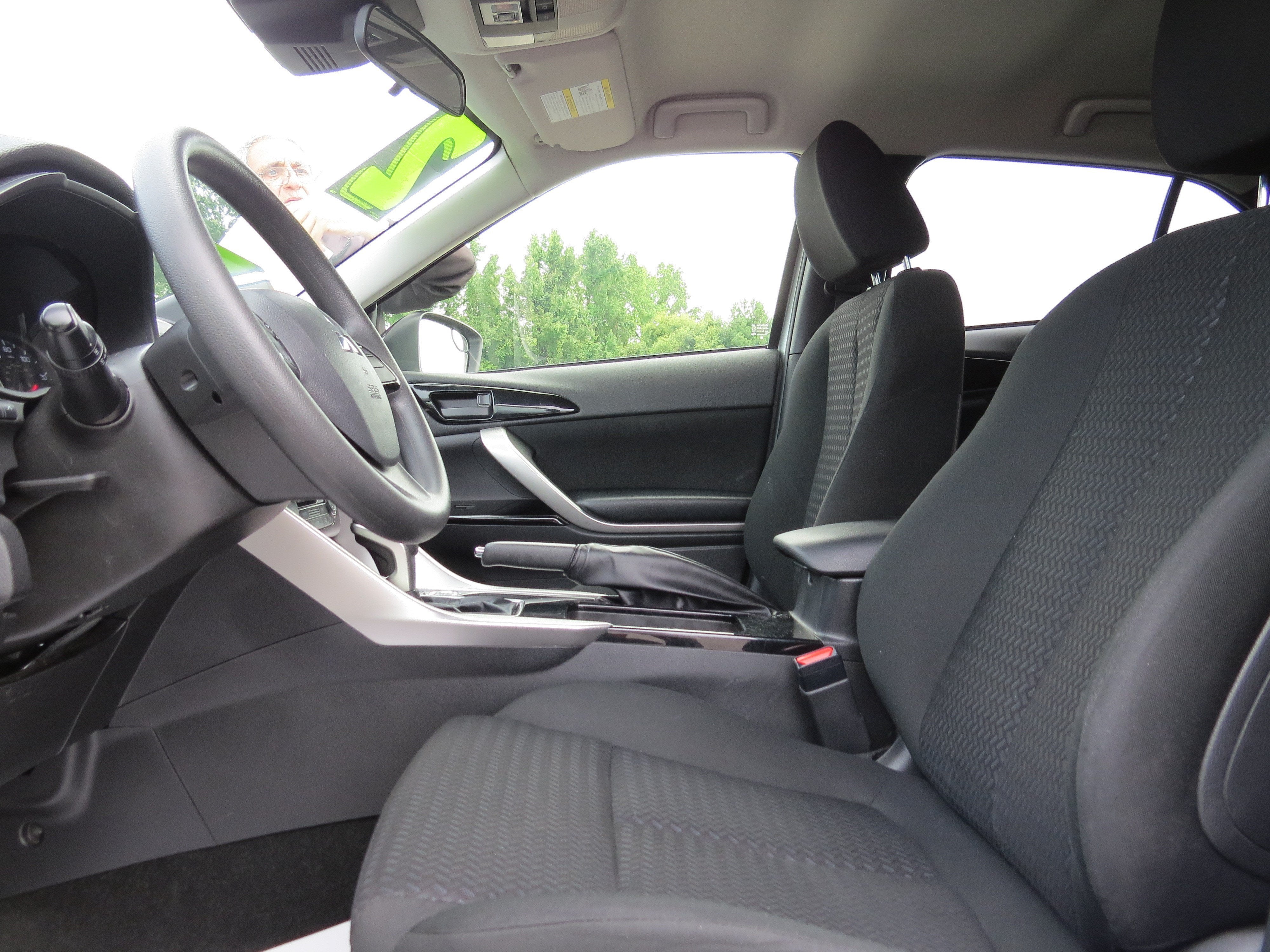 2024 Mitsubishi Eclipse Cross LE