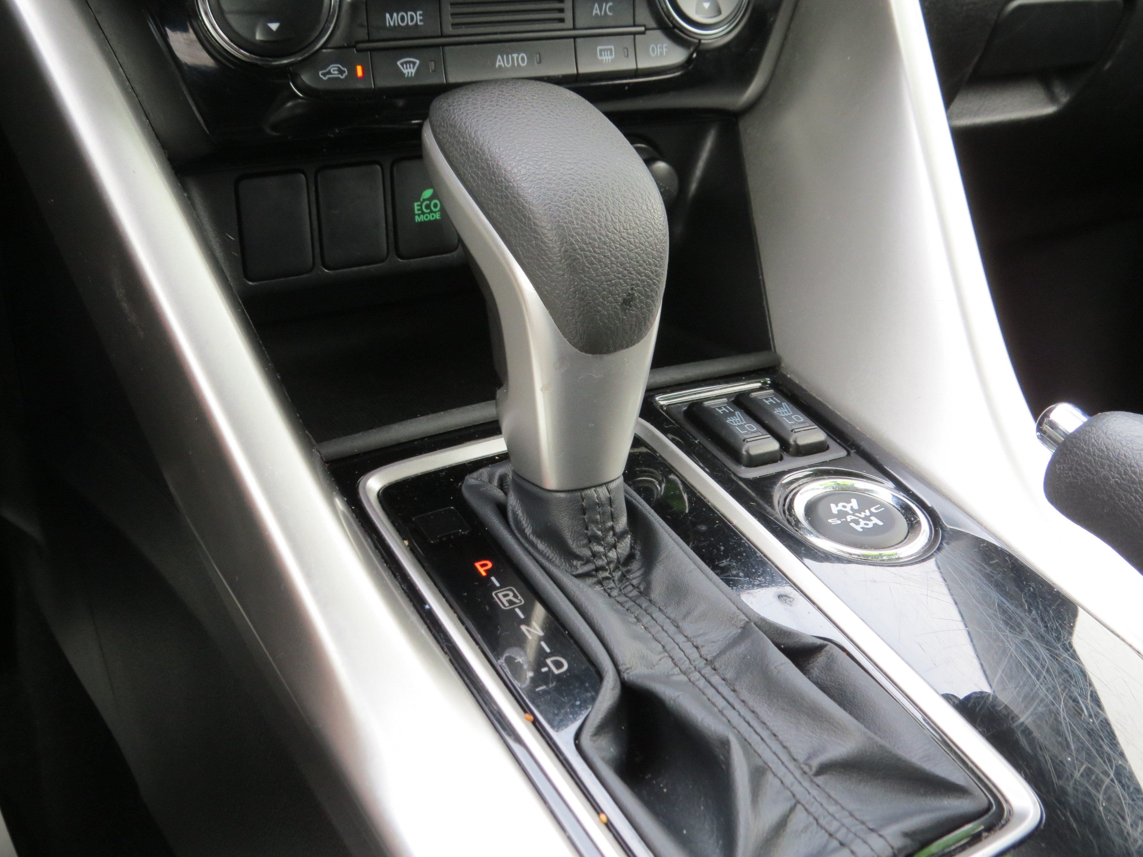 2024 Mitsubishi Eclipse Cross LE