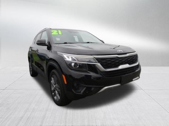 Used 2021 Kia Seltos S with VIN KNDEU2AA0M7057146 for sale in Smithfield, NC
