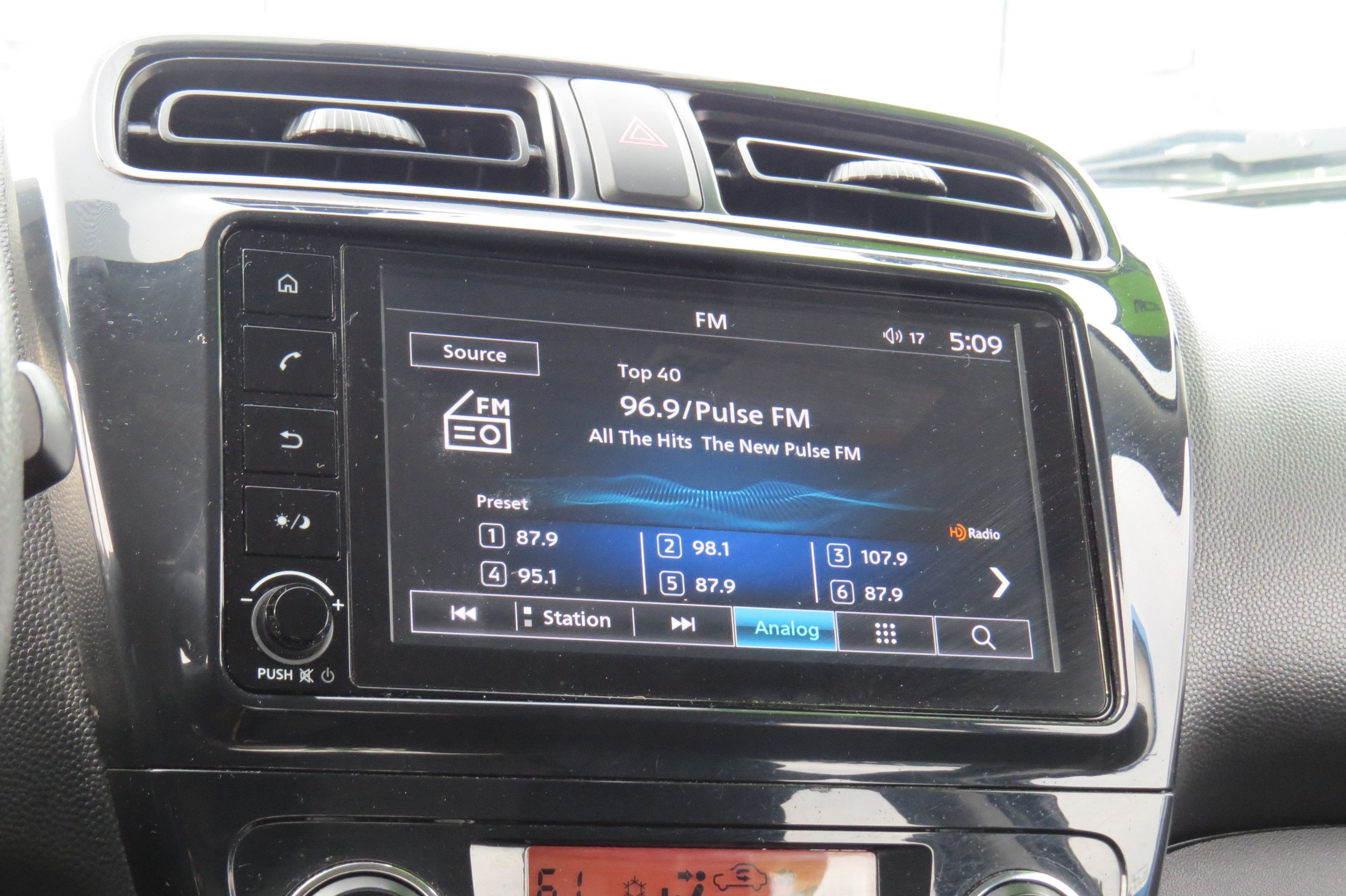 2024 Mitsubishi Mirage ES
