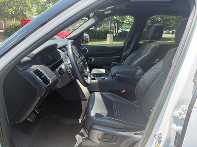 2023 Land Rover Discovery S R-Dynamic