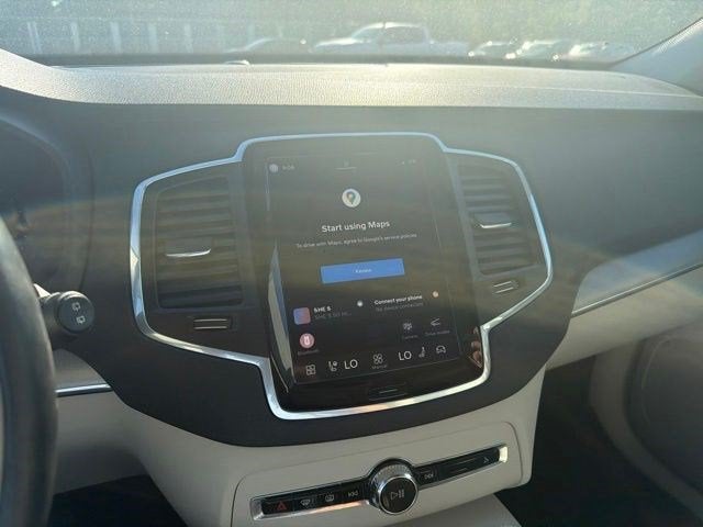 2024 Volvo XC90 Core Bright Theme