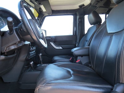 2017 Jeep Wrangler Unlimited Sahara 4x4