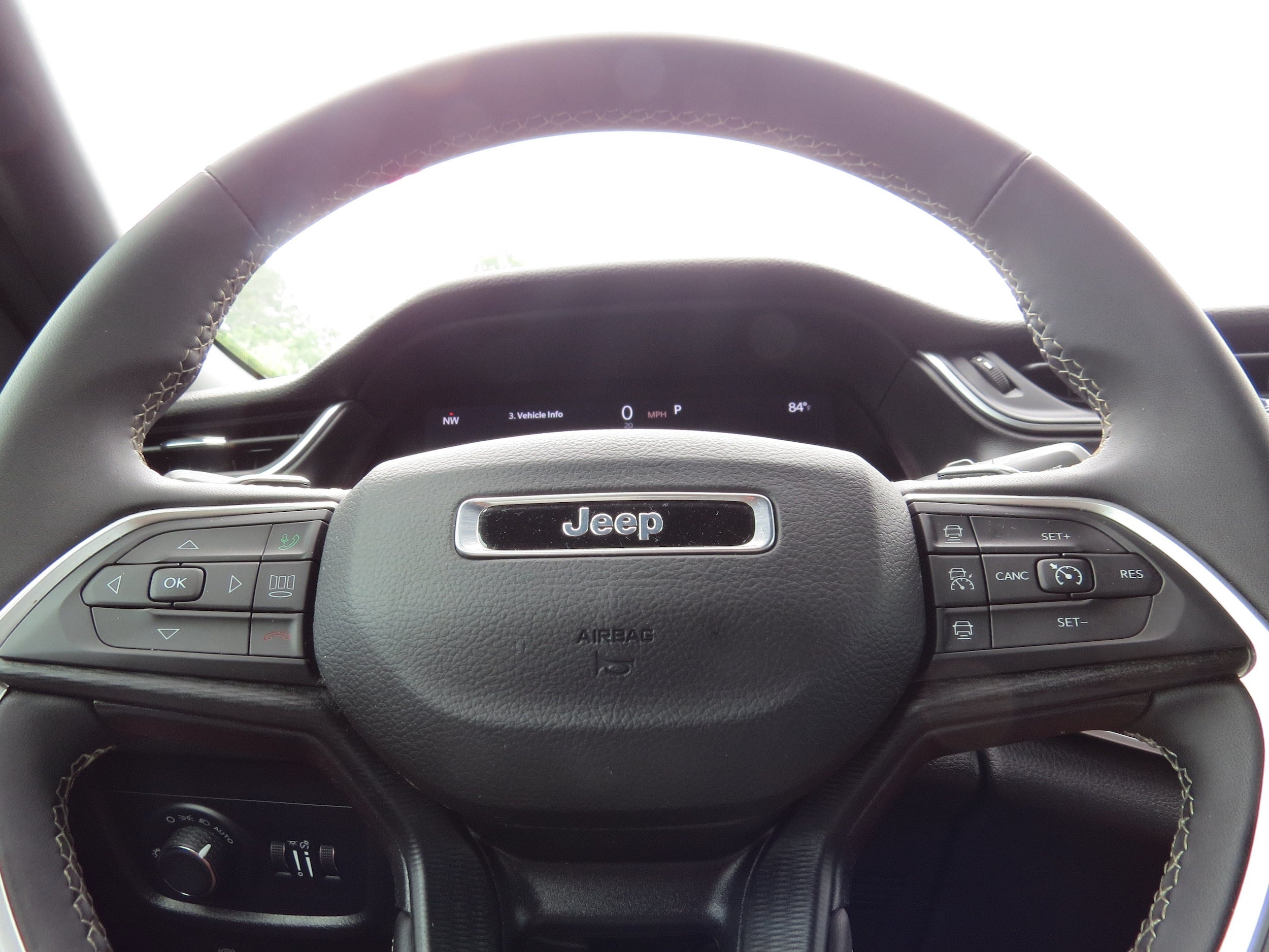2024 Jeep Grand Cherokee Laredo
