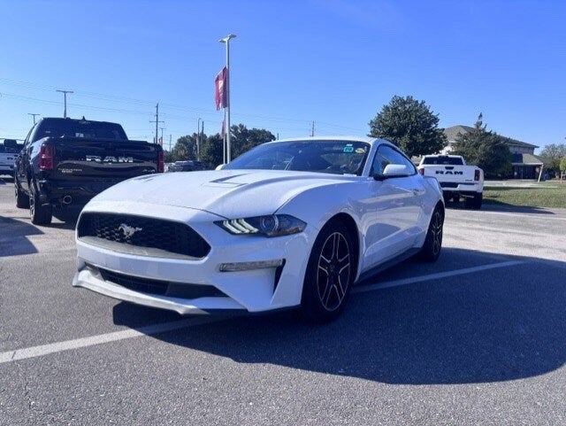 2022 Ford Mustang Base