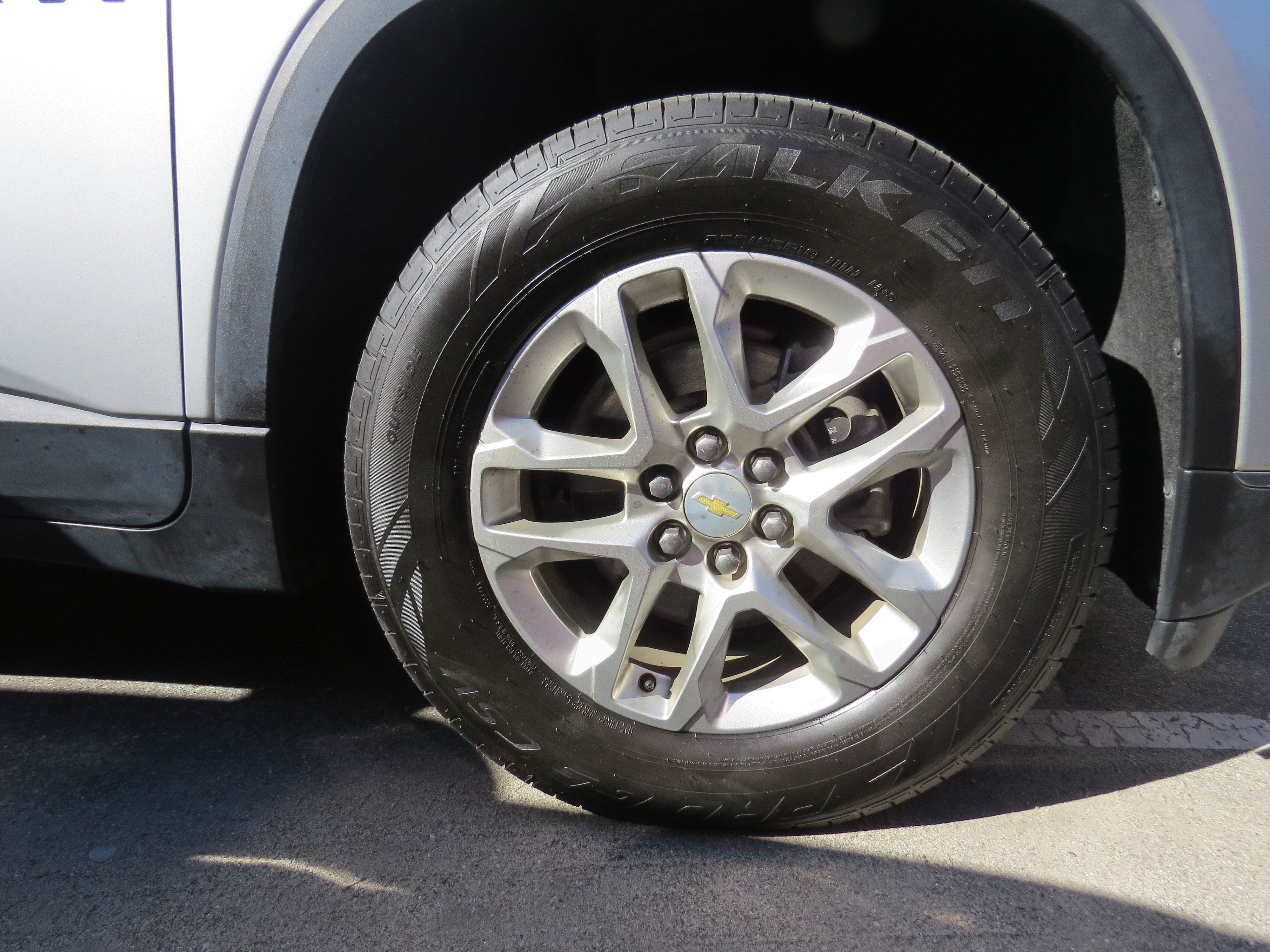 2020 Chevrolet Traverse LT Cloth w/1LT
