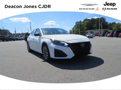 2025 Nissan Altima SV