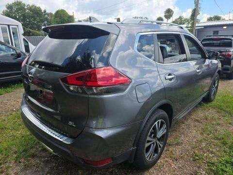 2017 Nissan Rogue SL